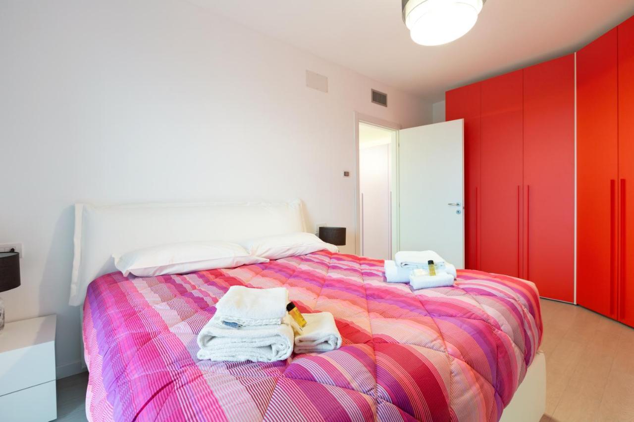 Fiera Milano Flat With Garage Apartment Exterior foto