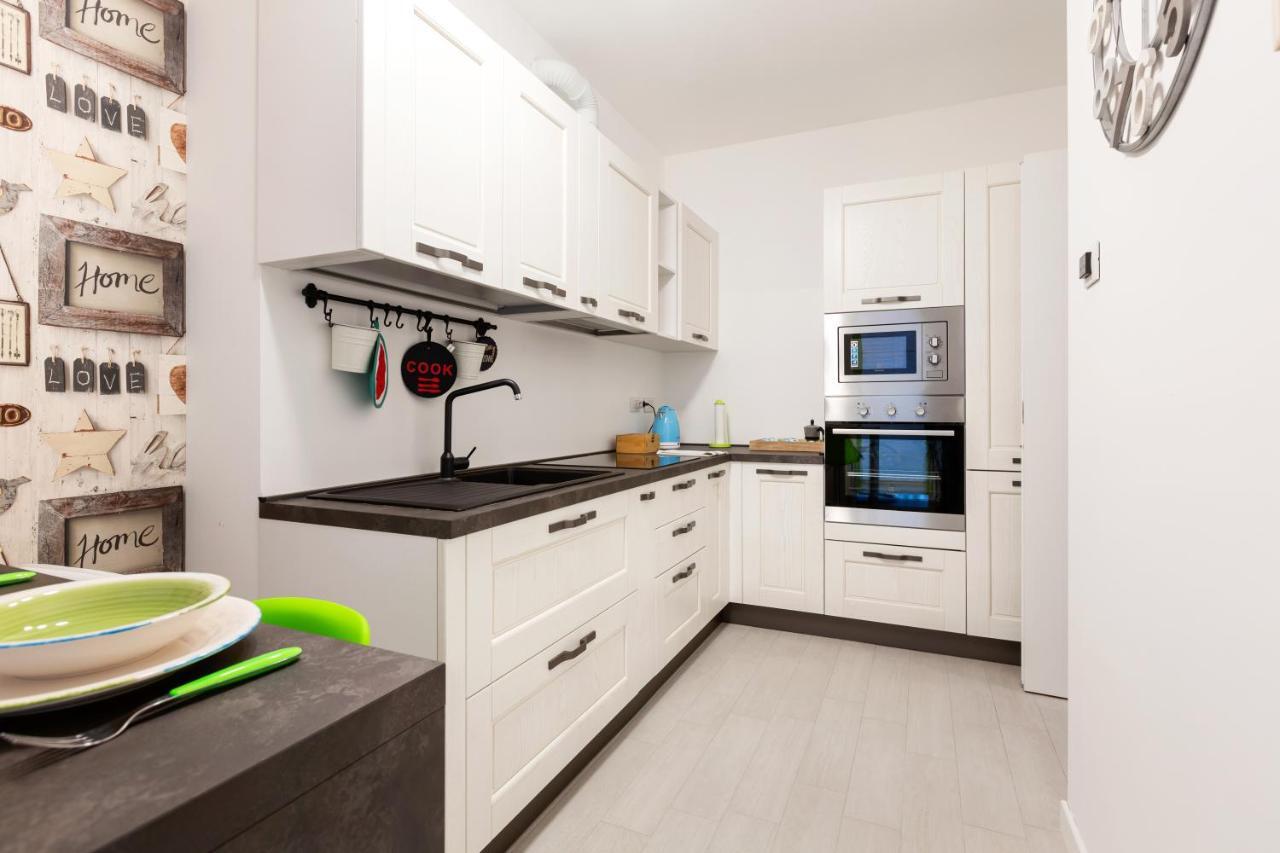 Fiera Milano Flat With Garage Apartment Exterior foto