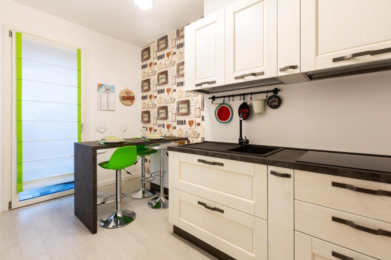 Fiera Milano Flat With Garage Apartment Exterior foto